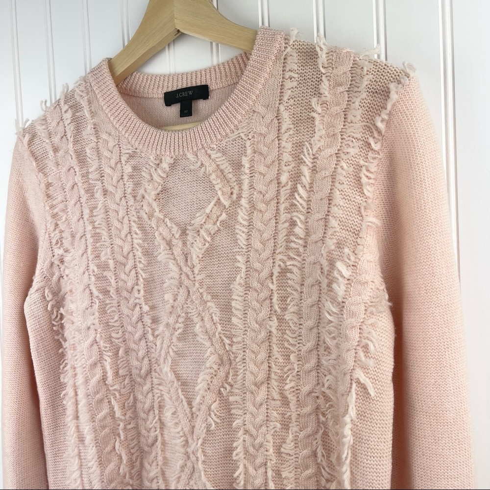 J. Crew CableKnit Crew Neck Fringe Pink Wool Sweater Size Medium B2431 - Picture 3 of 8